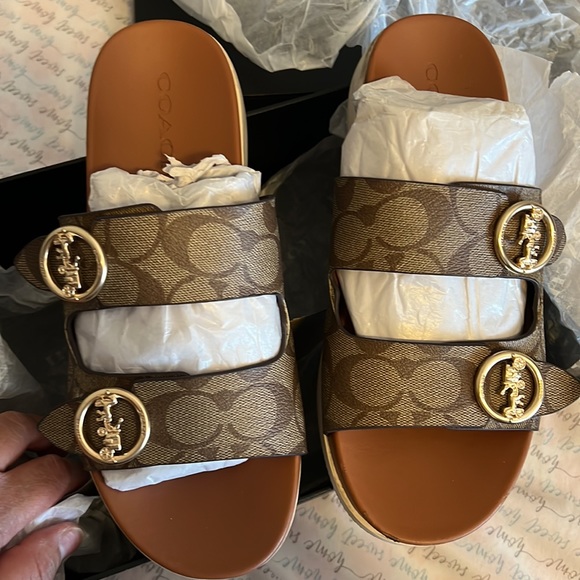 Coach slip on , still have a lot of life left. Please see pics for minor flaws. - Picture 3 of 5